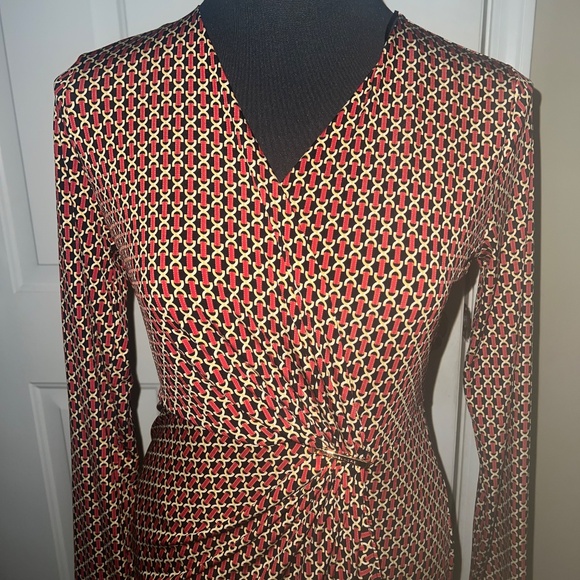 Michael Kors Red Gold Black Chain Print Long Sleeve Dress - Picture 6 of 15